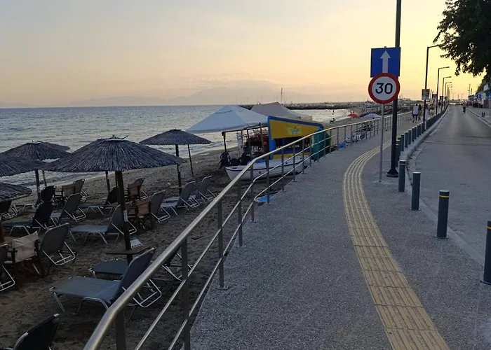 Blue Horizon Seaside